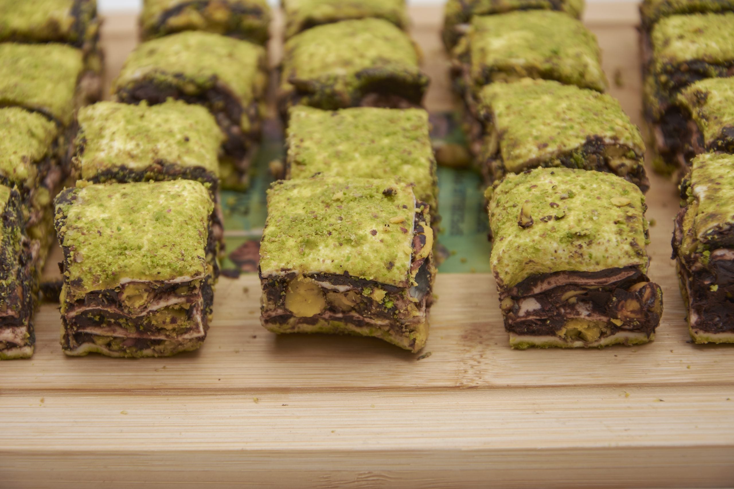 Antep Fıstıklı Baklava Lokum